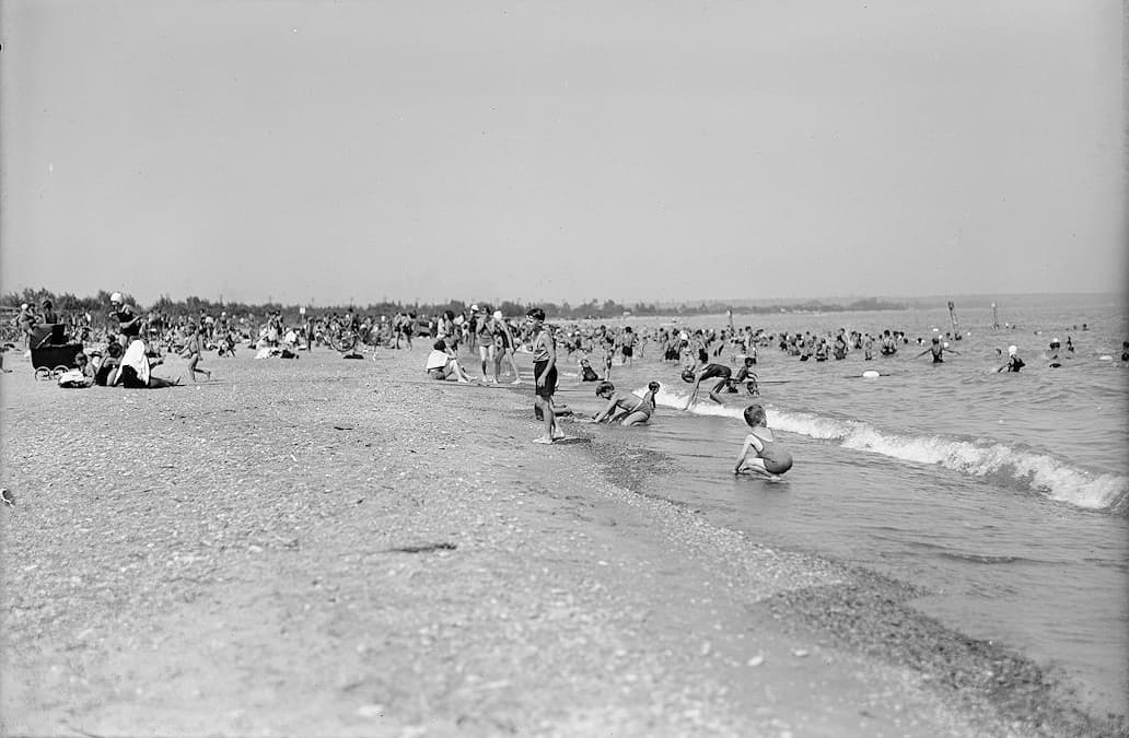 Cherry Beach, Canada
